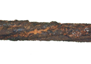 Crisis signals of prestressed steel strands --- yellow rust and red rust?